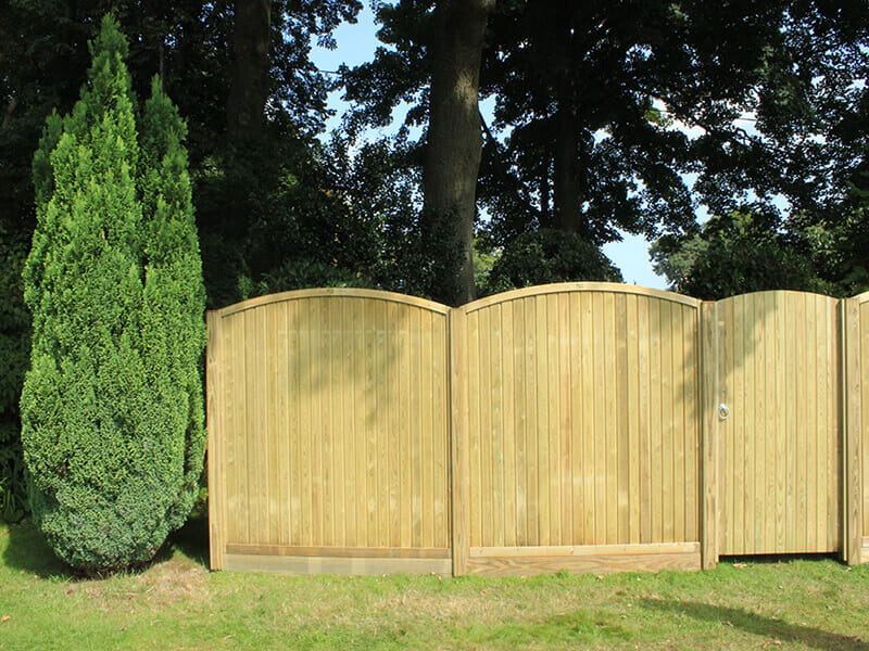 panneau de clôture incurvé