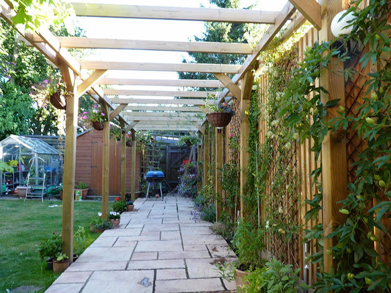 Pergolas pour jardins verticaux